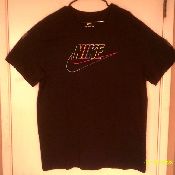 Nike | Shirts | New Nike Sportswear Color Spectrum Logo Tee Mens Black ...